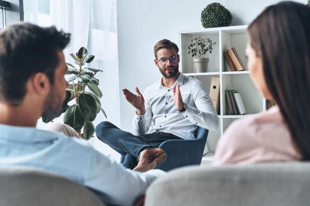 The Role of an Intimacy Coach in Enhancing Personal Connections